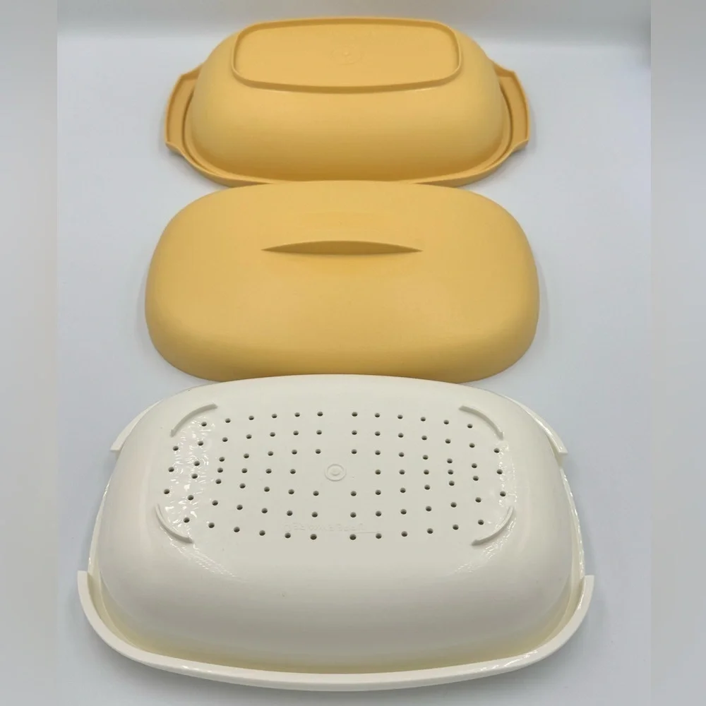 Vintage Tupperware Harvest Gold 3pc Microwave Vegetable Steamer